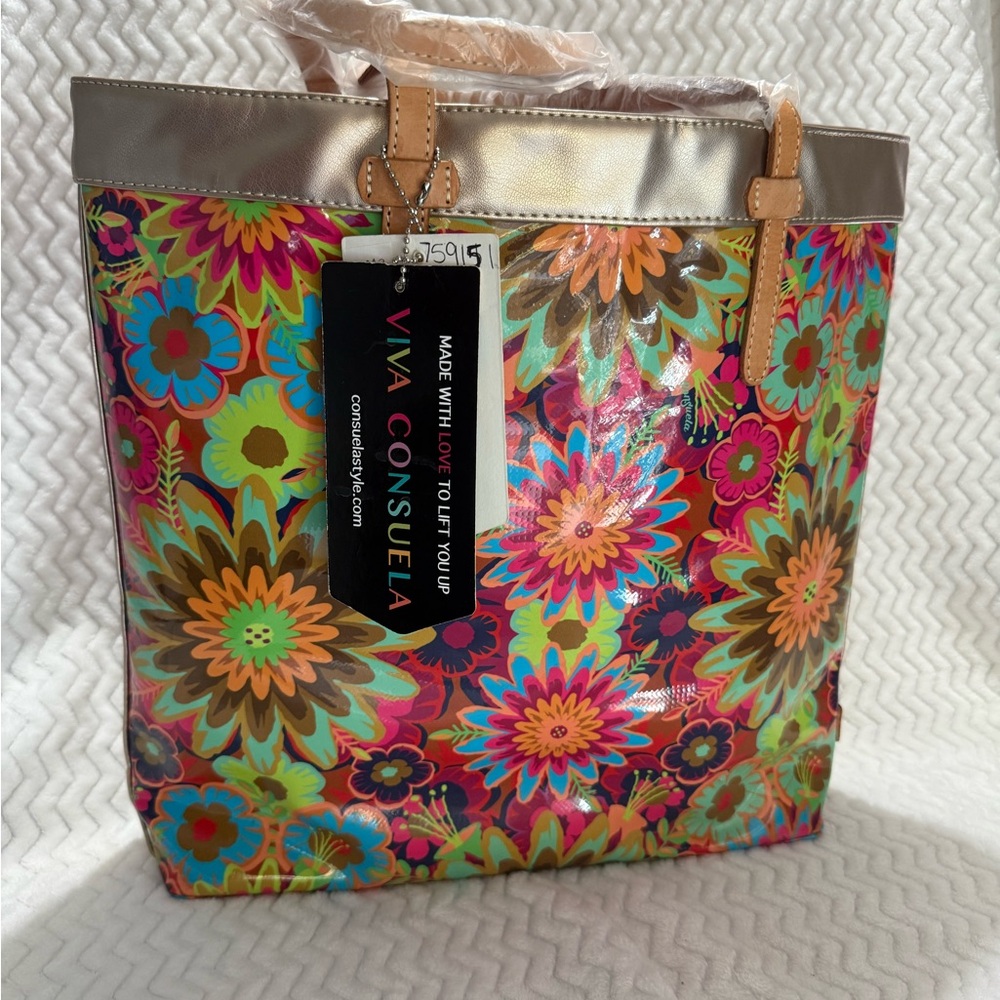 New Consuela Slim Tote Trista
Busy Floral